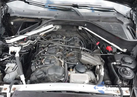 2013 BMW X5 z USA, uszkodzony, nr VIN 5UXZV4C55D0B00089